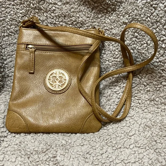 Faux Leather Crossbody Bag top zipper & side zipper shoulder strap. Clean NWOT - Picture 1 of 6